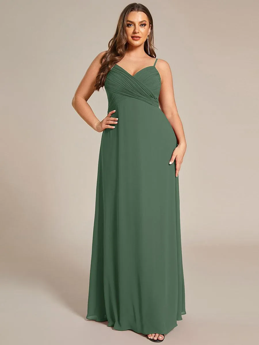 Robe de demoiselle d'honneur drapée au dos avec décolleté en cœur
