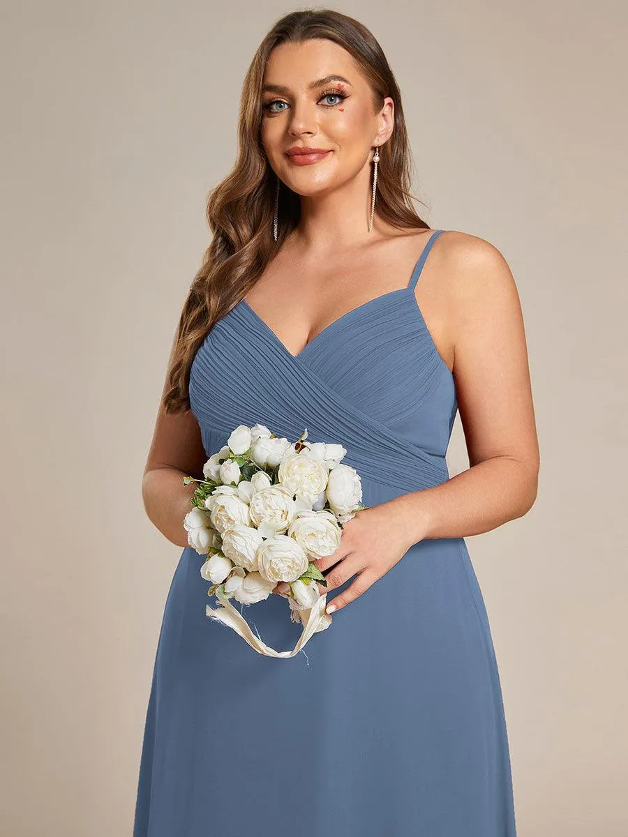 Robe de demoiselle d'honneur drapée au dos avec décolleté en cœur