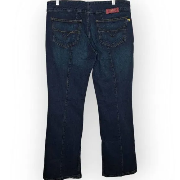 Ruf N Tuf Women's Y2K Trendy Low Rise Flare Jeans size 36 India / Large US
