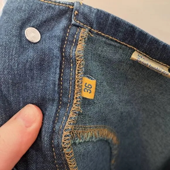Ruf N Tuf Women's Y2K Trendy Low Rise Flare Jeans size 36 India / Large US