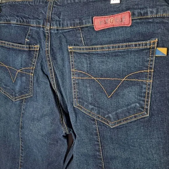 Ruf N Tuf Women's Y2K Trendy Low Rise Flare Jeans size 36 India / Large US