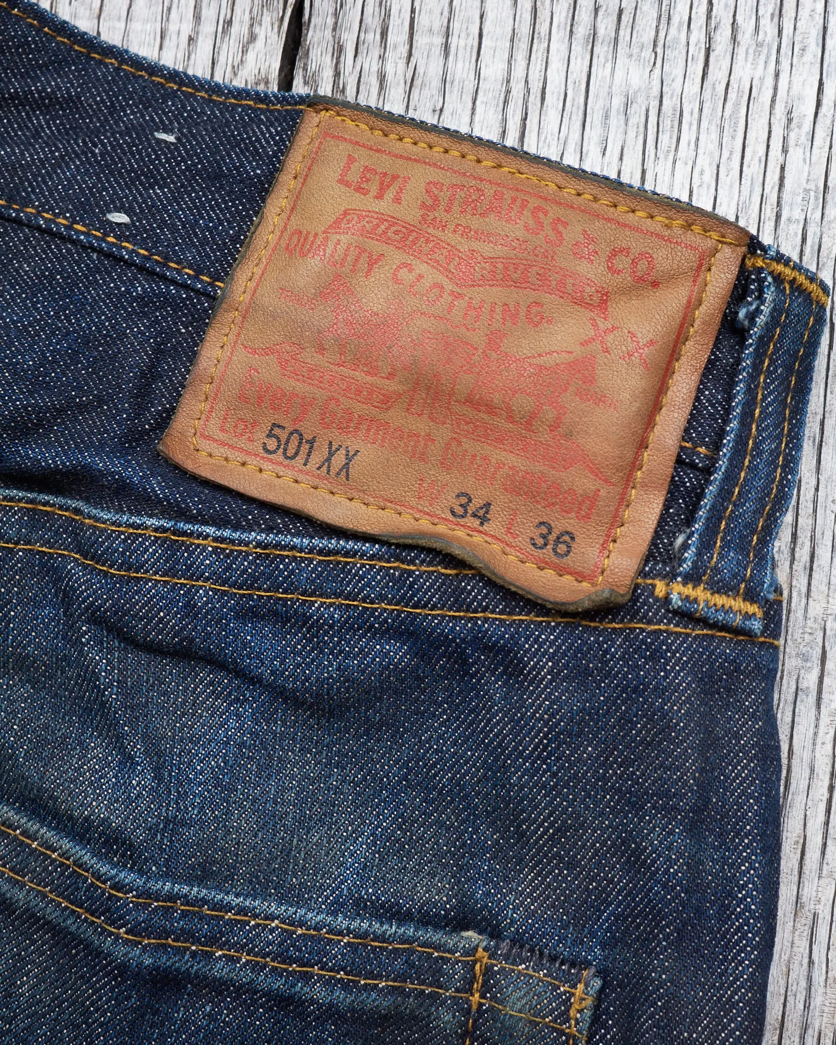 Second hand Levi's Vintage Clothing 1947 501XX W34 / L36 Made in USA