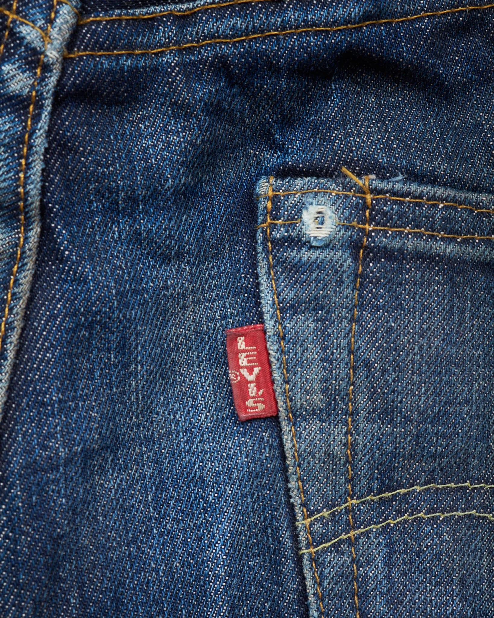 Second hand Levi's Vintage Clothing 1947 501XX W34 / L36 Made in USA