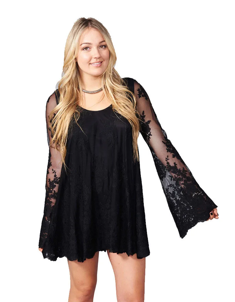 Show Me Your Mumu Fannie Flow Dress in Lila Lace Caviar