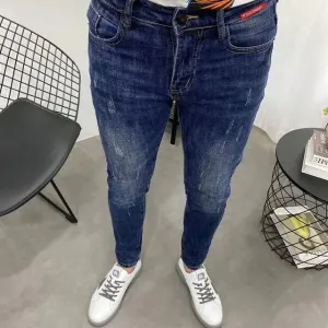 Slim Fit Dark Blue Nine-Point Men's Jeans