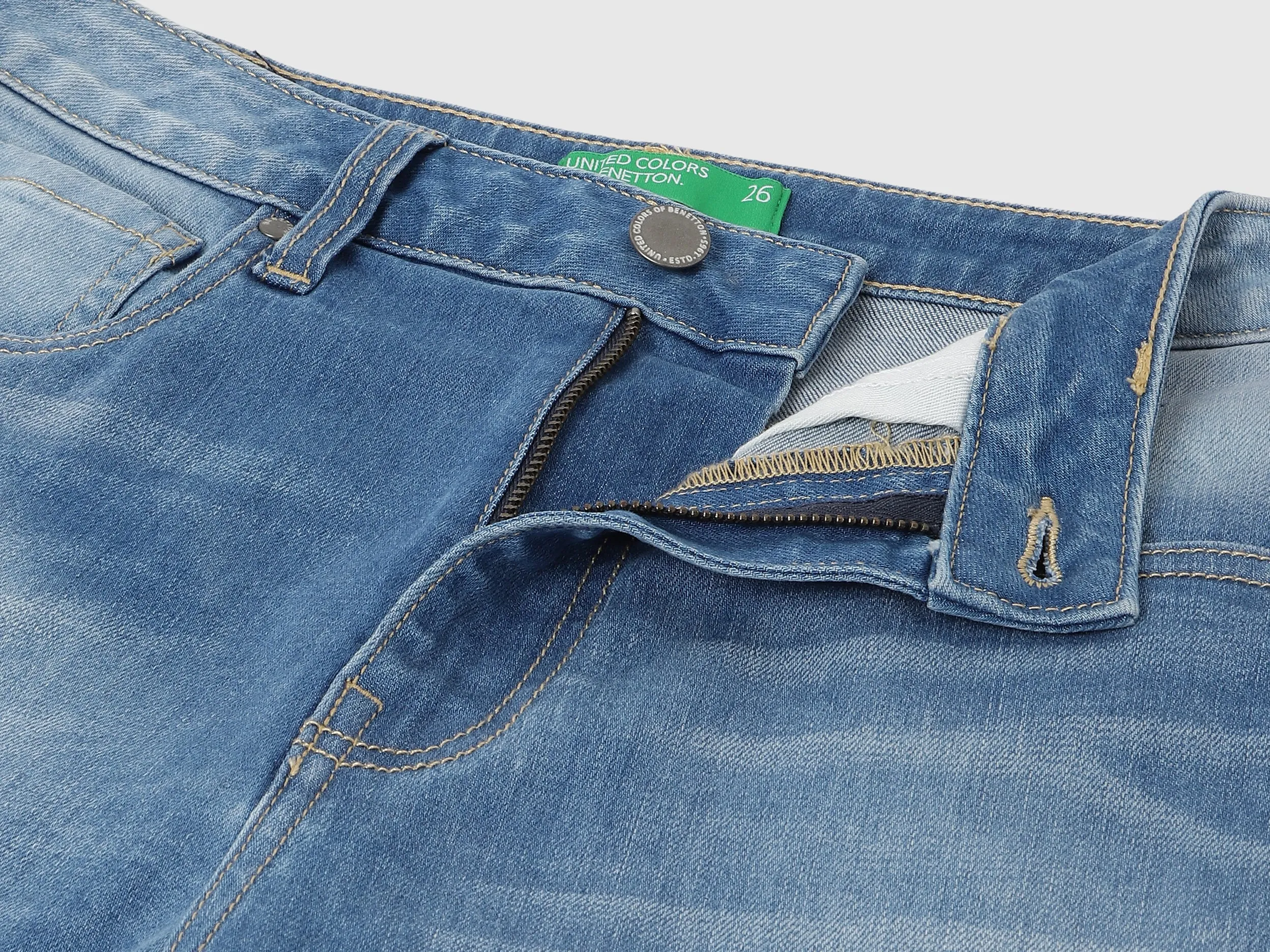 Solid Skinny Fit Jeans