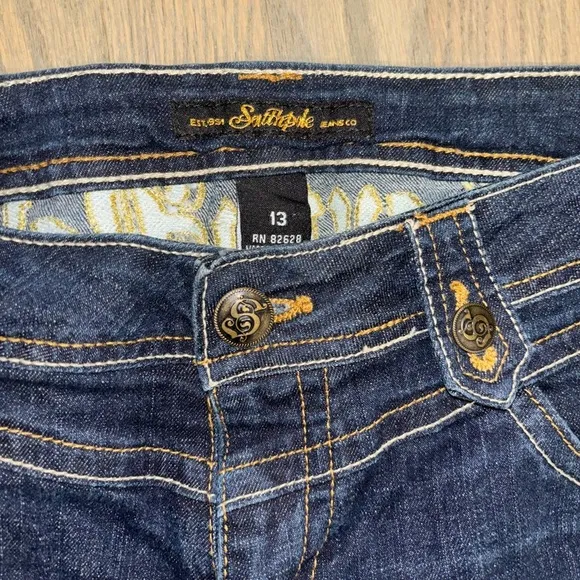 South Pole Y2K Lowrise Logo Flare Jeans Bellbottoms Logo On Butt size 13
