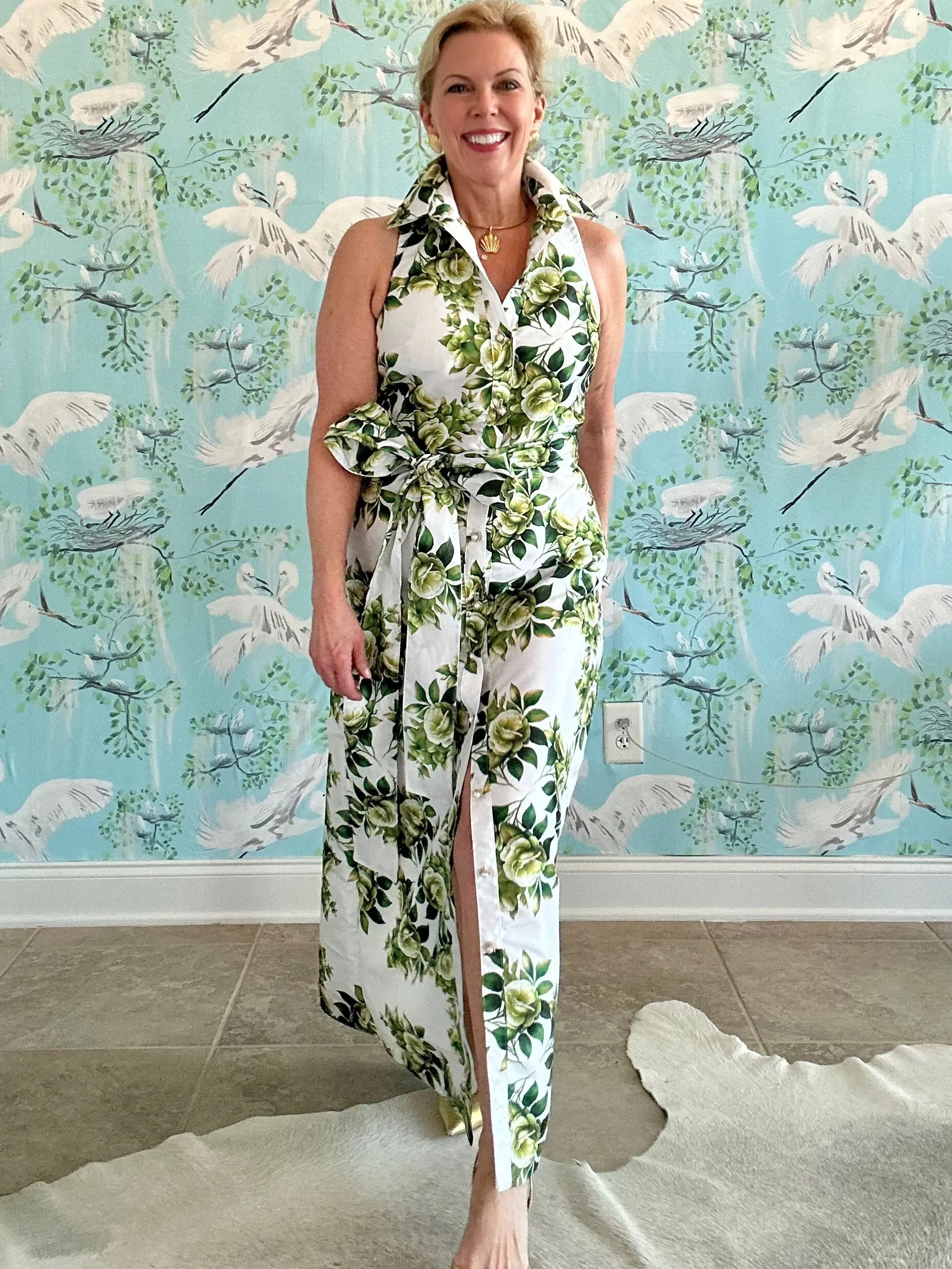 Taffeta Sleeveless Huntington in Green and White Camellias