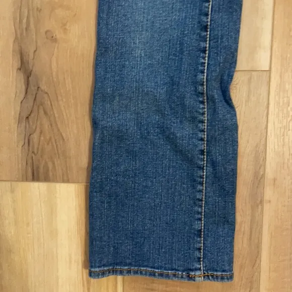 Tommy Hilfiger flare jeans junior women size 5 red stitching embellished pockets