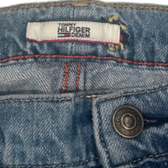 Tommy Hilfiger Monogram Embroidered Slim Boyfriend Jeans | Size 4 | Medium Blue