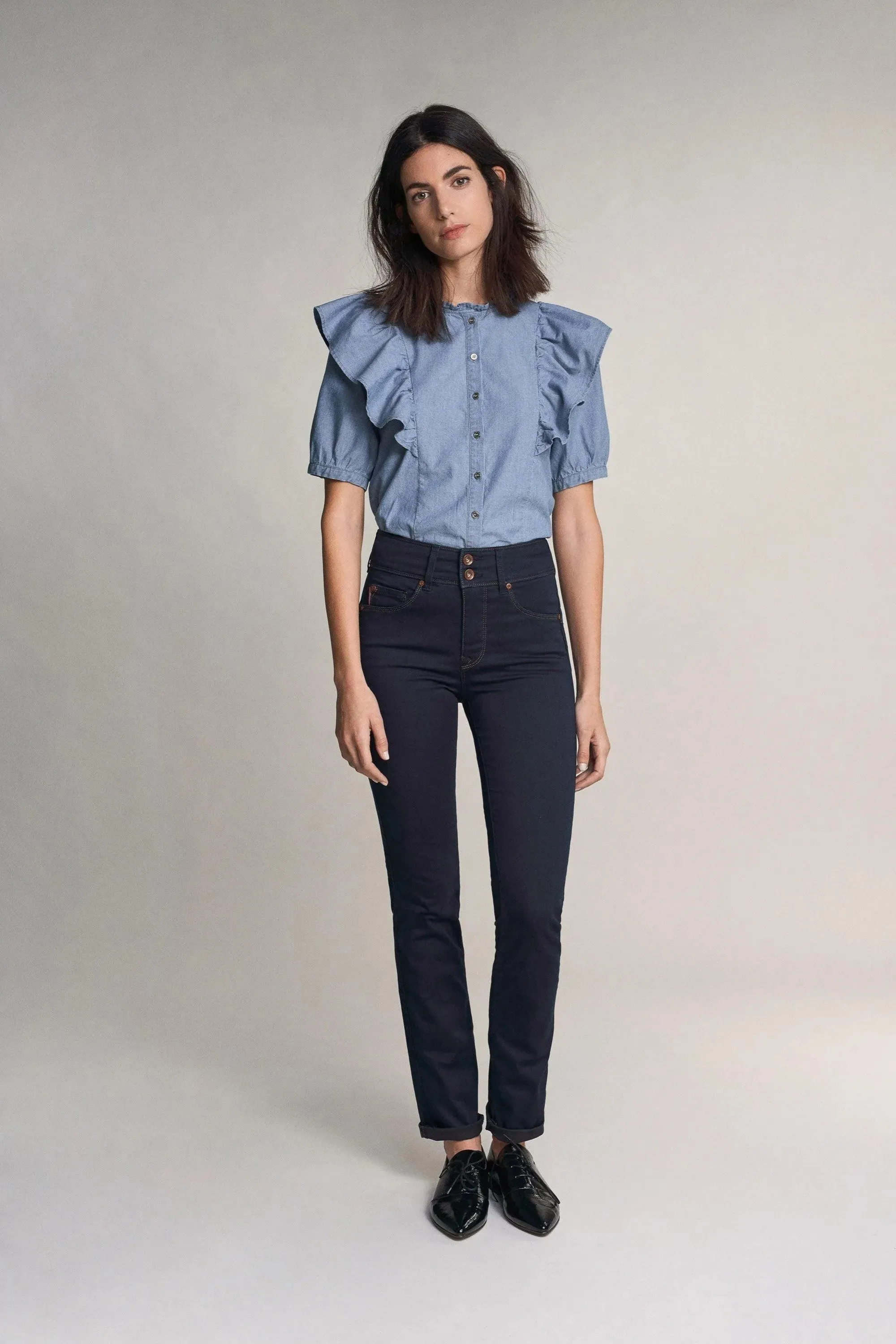 Vaqueros Salsa Secret Push in Slim Straight en Denim