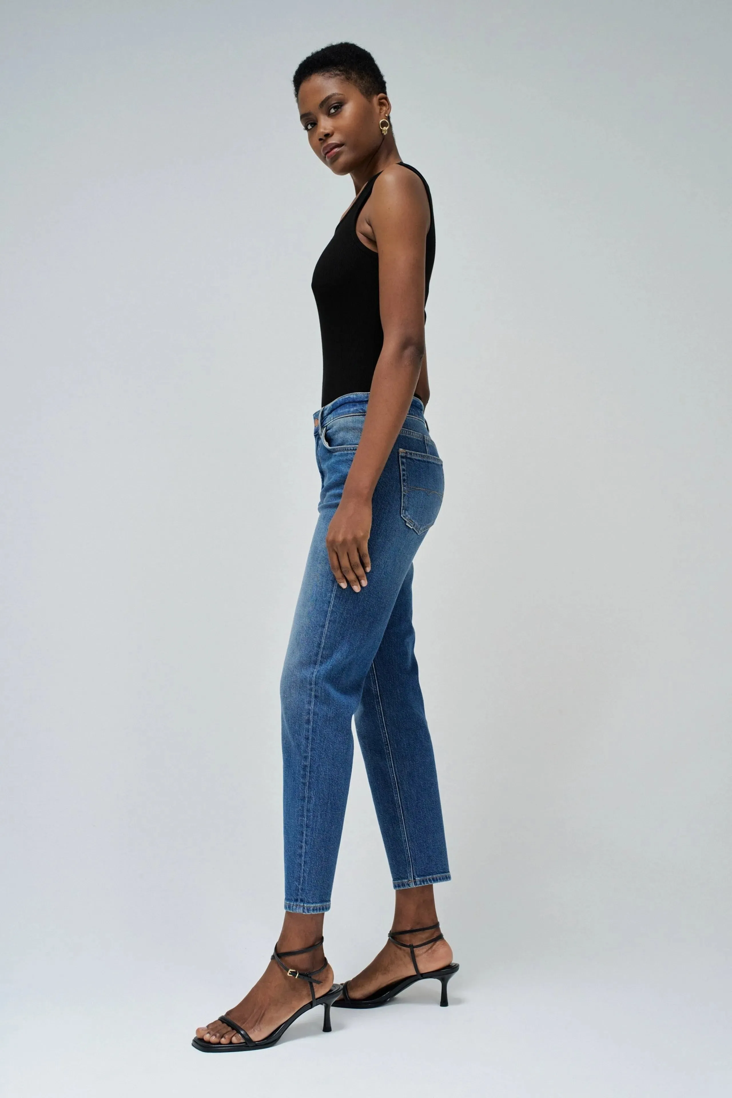 Vaqueros SALSA True Cropped Slim Medium Wash