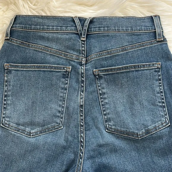 Veronica Beard Ryleigh Slim Straight Jeans Size 28