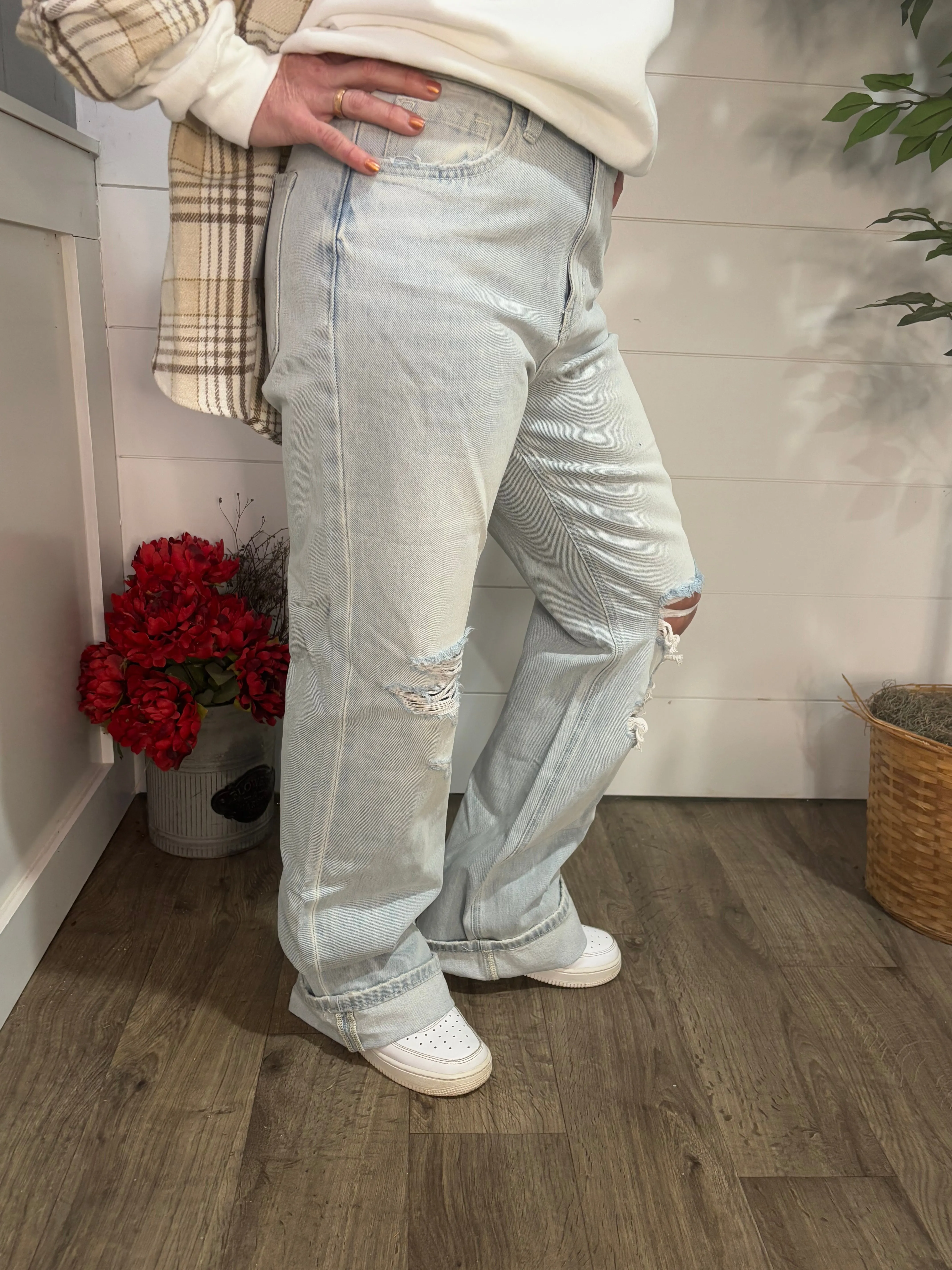 Vervet High Rise Flare Jeans - Laina Wash
