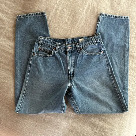 Vintage Distressed USA Levi’s 550 Jeans
