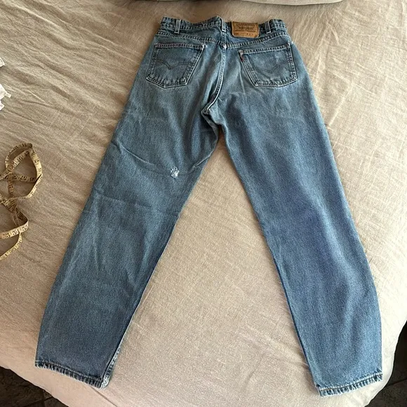 Vintage Distressed USA Levi’s 550 Jeans