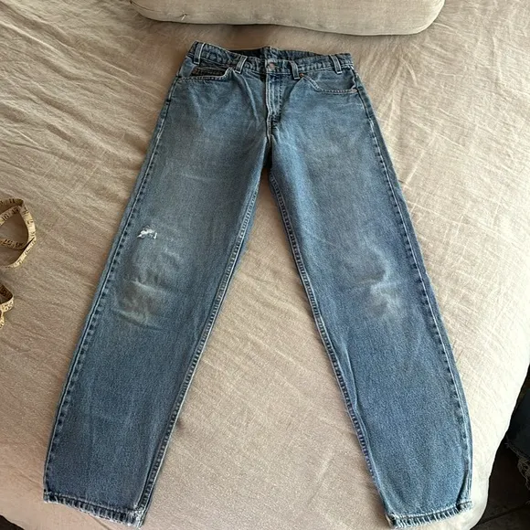 Vintage Distressed USA Levi’s 550 Jeans