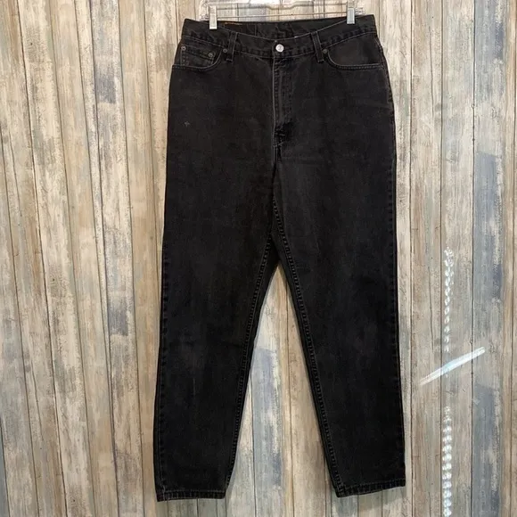 Vintage Levi’s 512 Women’s Black Made in the USA Jeans | Size 16/32 | Mom Jeans