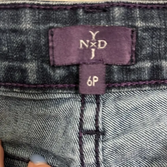 Vintage Not Your Daughters Jeans Size 6P Straight Darker Wash Mid Rise Stretch