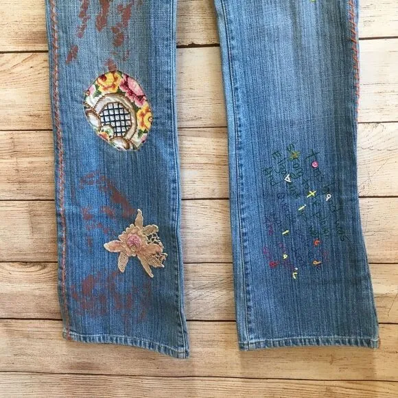 VINTAGE SWITCH USA HIPPIE EMBROIDERED JEANS