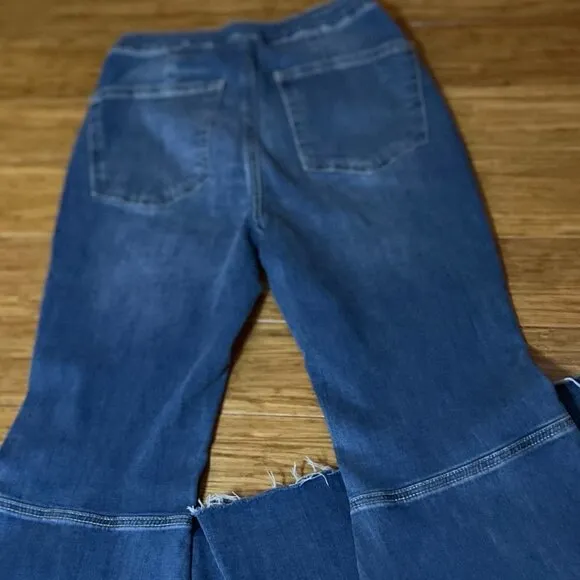 We The Free  Free People Just Float On Flare Jeans Size 27