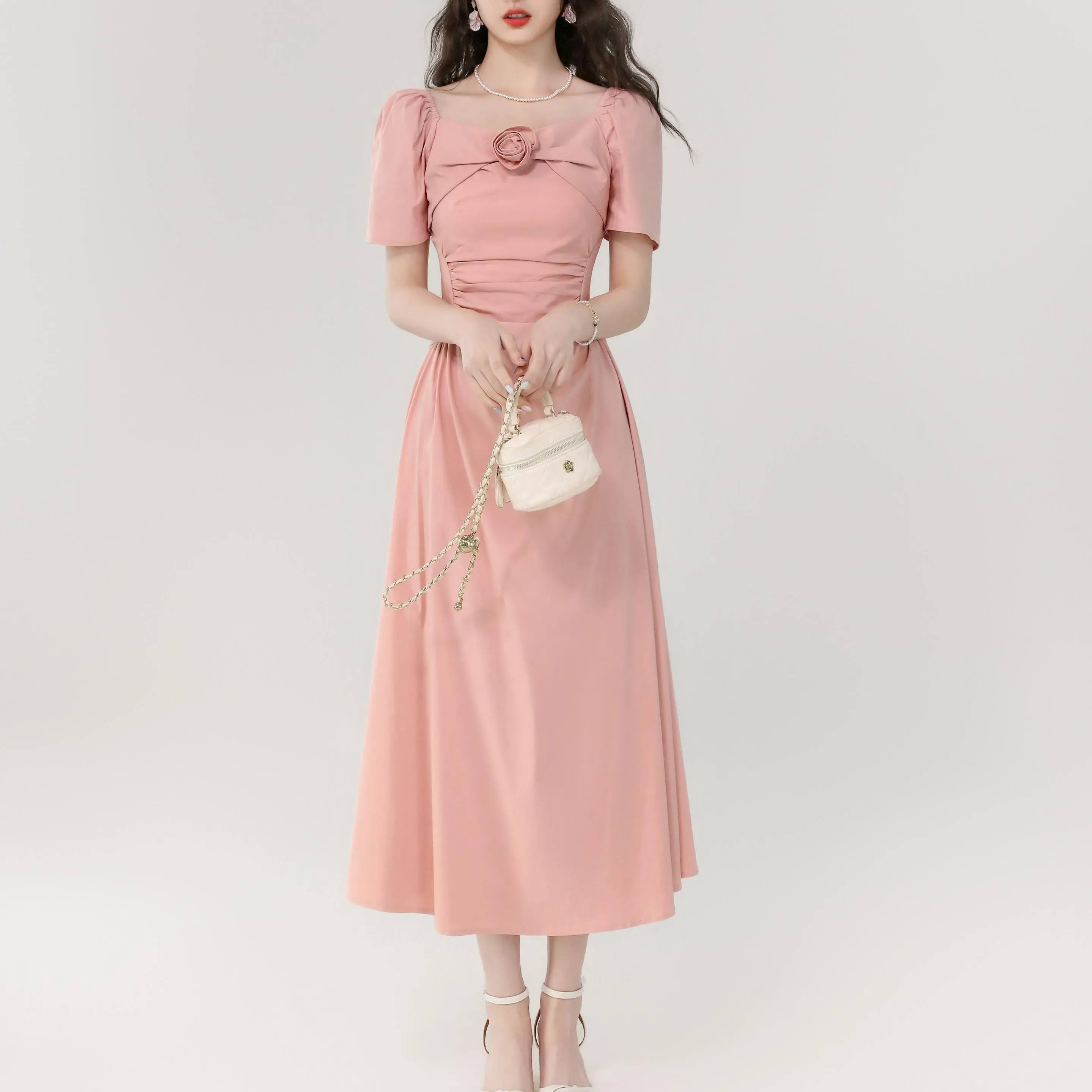 Women's Simple and Slimming Sundress with Stretchy Material and Square Neck