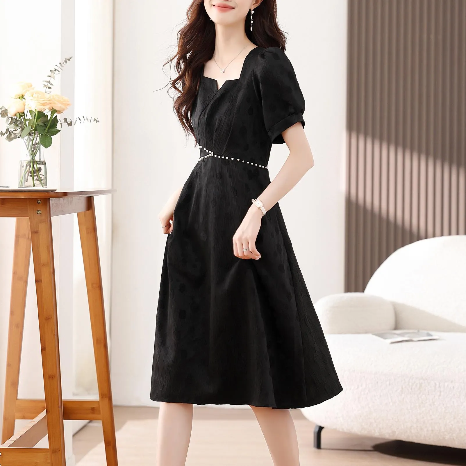 Women's Solid Jacquard Dress Inspired by Audrey Hepburn