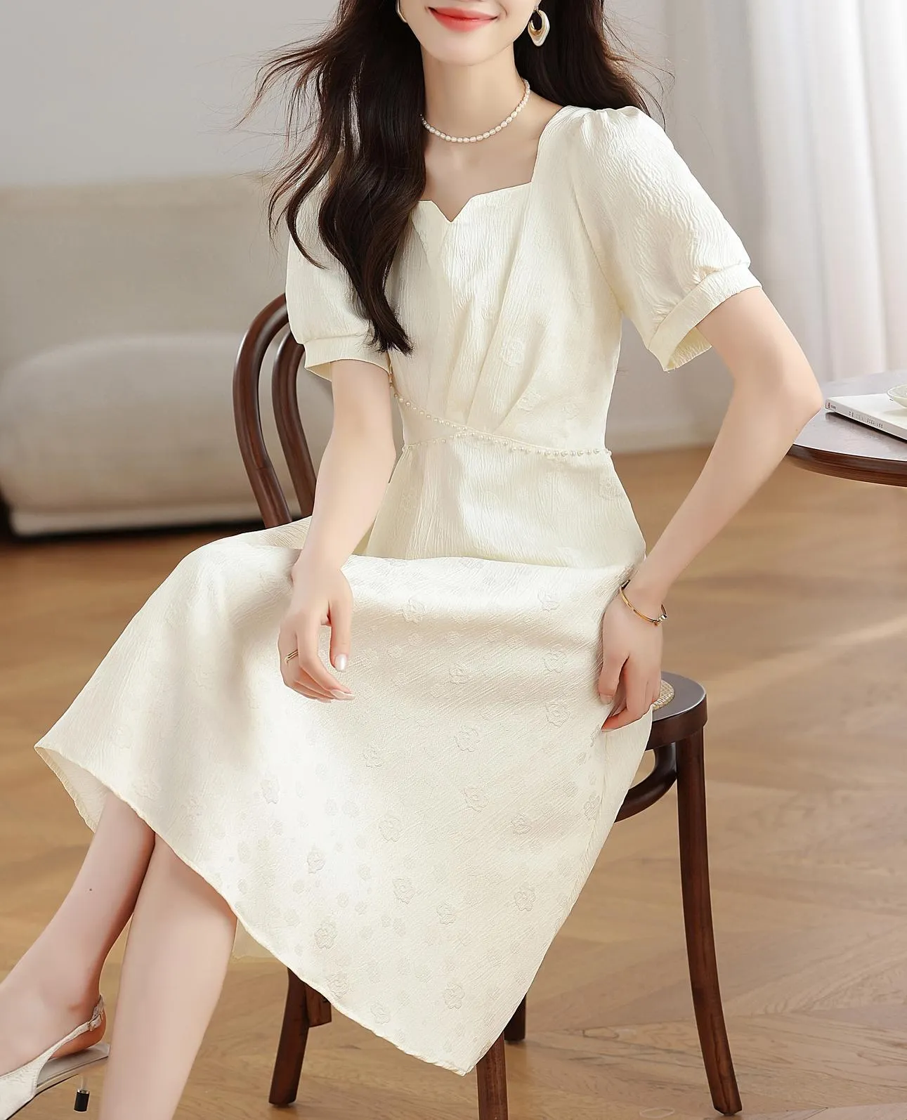 Women's Solid Jacquard Dress Inspired by Audrey Hepburn