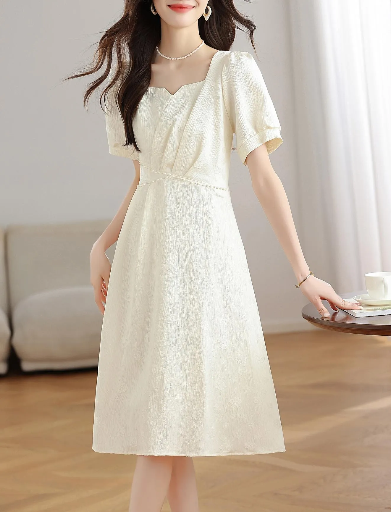 Women's Solid Jacquard Dress Inspired by Audrey Hepburn