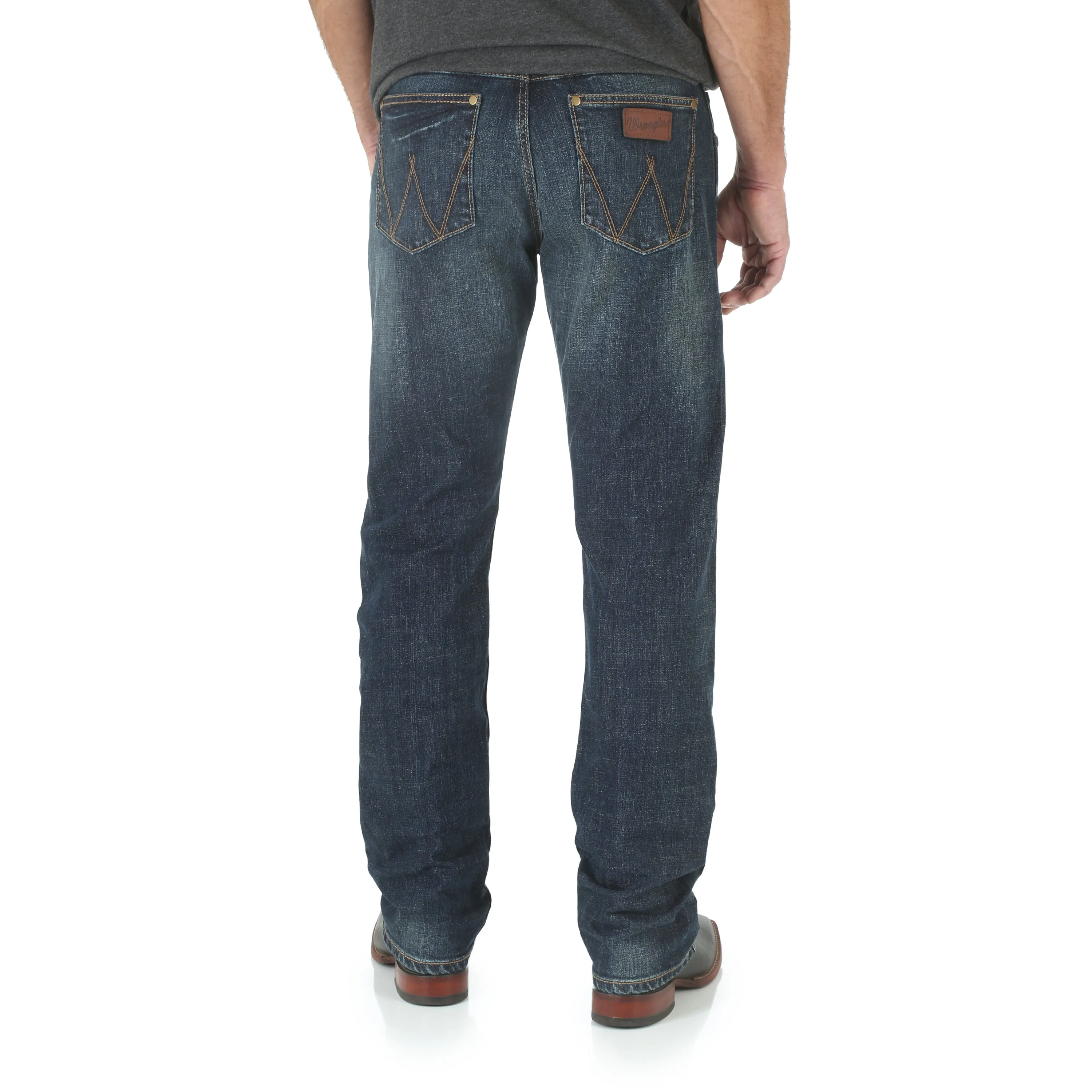 Wrangler Retro Slim Fit Straight Cut Men's Jean