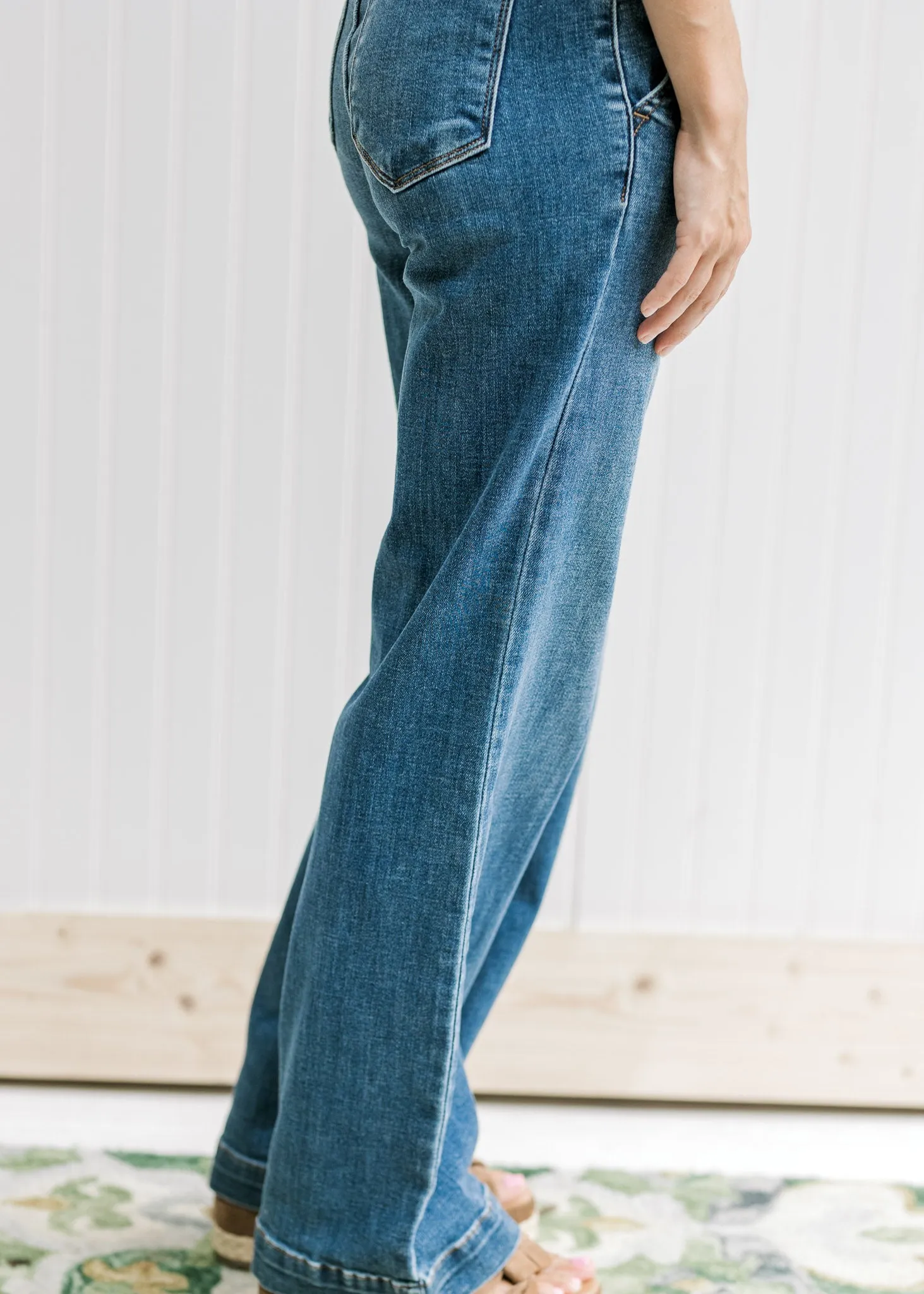 X Judy Blue  Hi Waisted Double Button Wide Leg Jeans